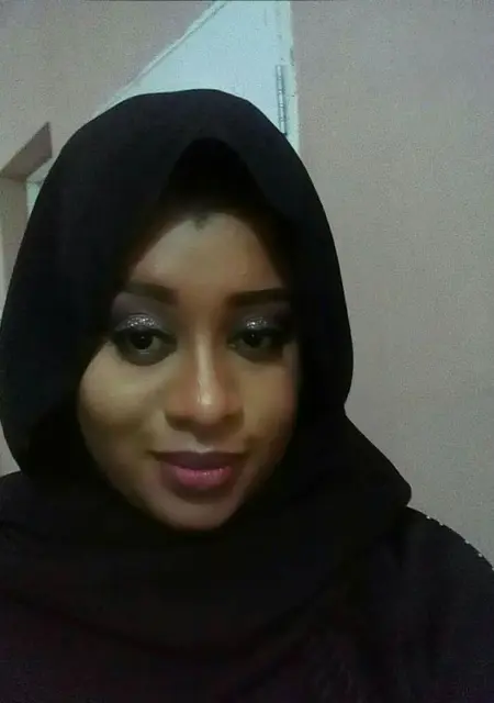 Sarah из Лондона, мне 37, познакомлюсь