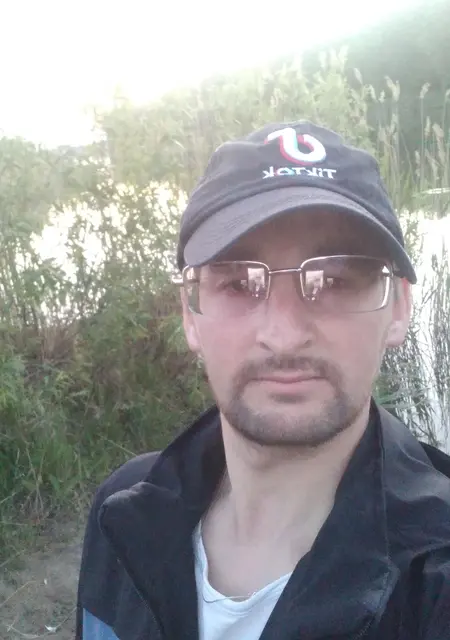 Я Иван, 34, знакомлюсь на одну ночь в Актобе