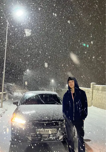 Я Tavat, 21, из Берлина, ищу знакомство для общения