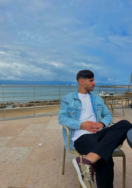 Я Agostino, 30, знакомлюсь без обязательств в Кальяри