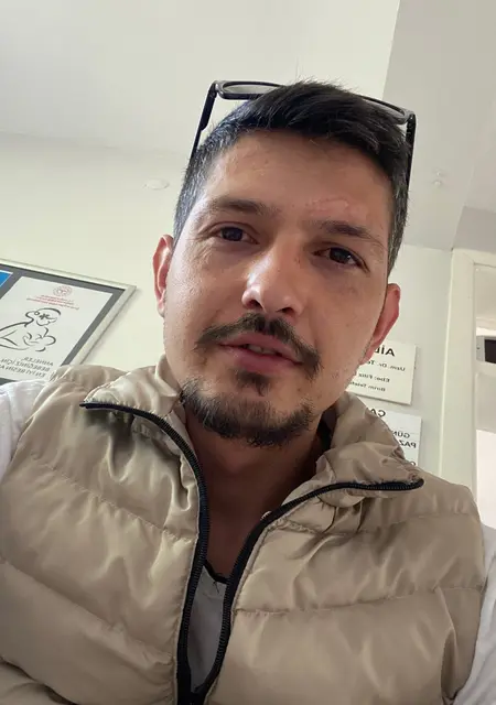 Я Galip, 29, знакомлюсь для общения в Манисе