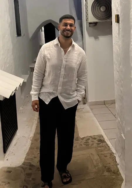 Hamza de Terrassa, tengo 27 años, listo para conocer para lío de una noche