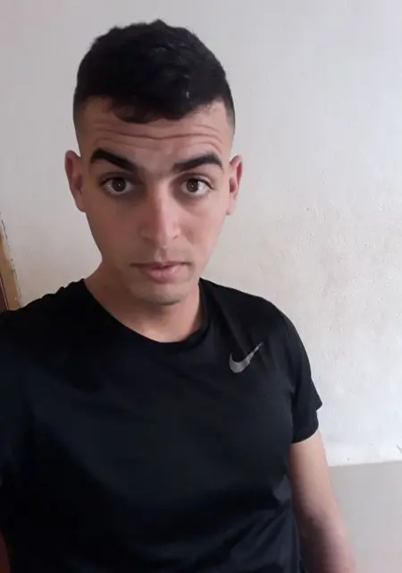 Я Yasin, 23, из Мадрида, ищу знакомство