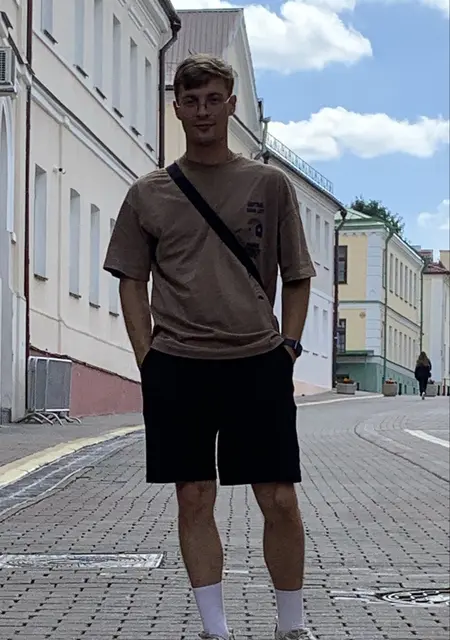 Алексей из Минска, ищу на сайте общение