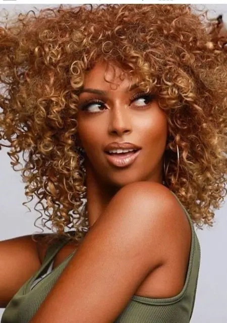 Linda из Стокгольма, мне 34, познакомлюсь