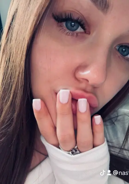 Валерия из Вены, ищу на сайте приятное времяпровождение