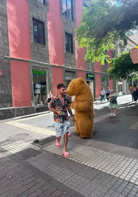 Soy Adryan, 33 años, conociéndome para relación abierta en Santa Cruz de Tenerife