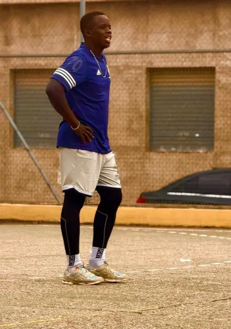 Mendy de Totana, busco en el sitio lío de una noche