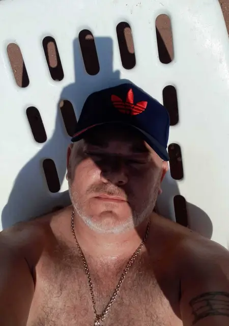 Владимир из Павлодара, мне 45, познакомлюсь для приятного времяпровождения