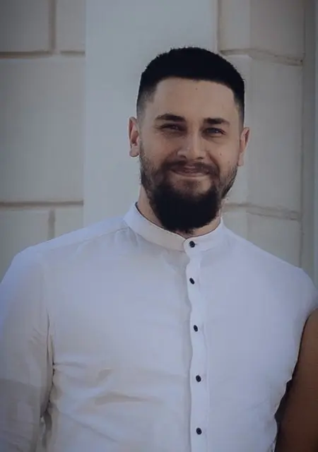 Андрій из Бердичева, мне 24, познакомлюсь на одну ночь