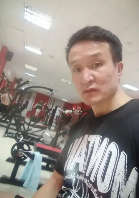 Я Мура, 42, знакомлюсь без обязательств в Астане