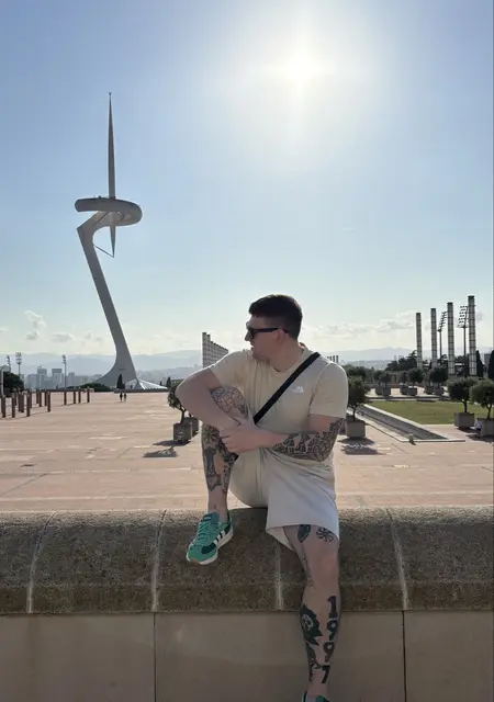 Alex из Барселоны, ищу на сайте знакомства на одну ночь