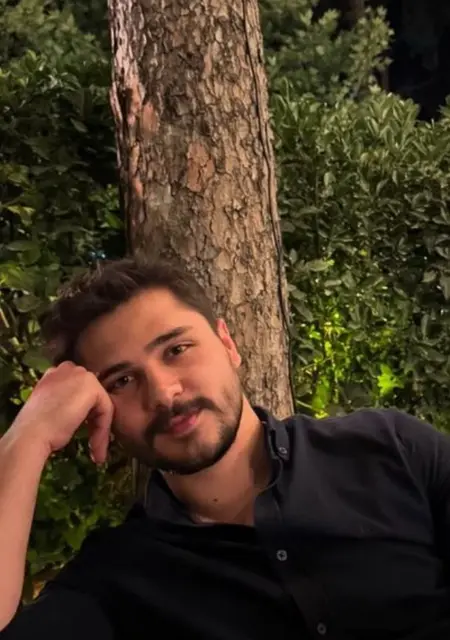 Berke из Анкары, ищу на сайте общение