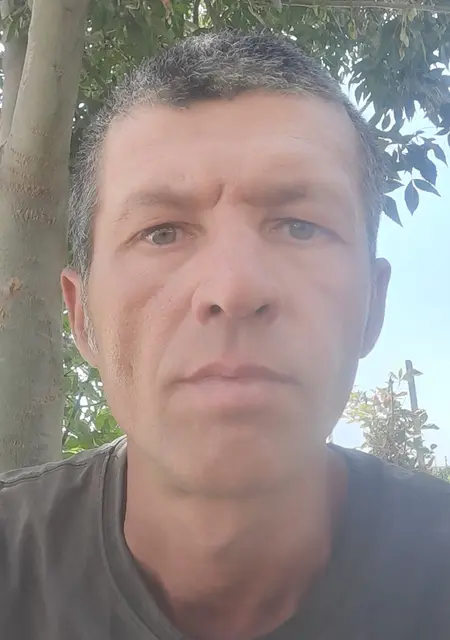 Я Умид, 41, из Ташкента, ищу знакомство для открытые отношения