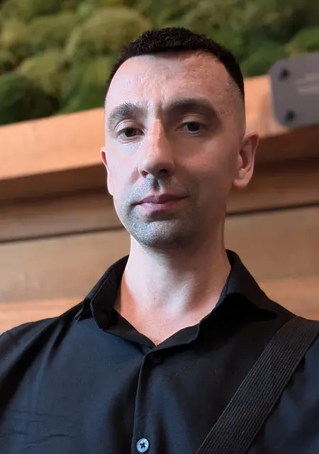 Сергей из Гельзенкирхена, ищу на сайте совместные путешествия