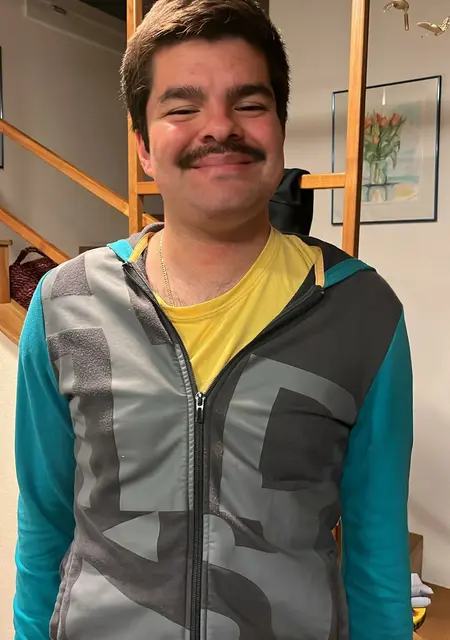 Я Basilio, 23, знакомлюсь для постоянных отношений в Адлисвили