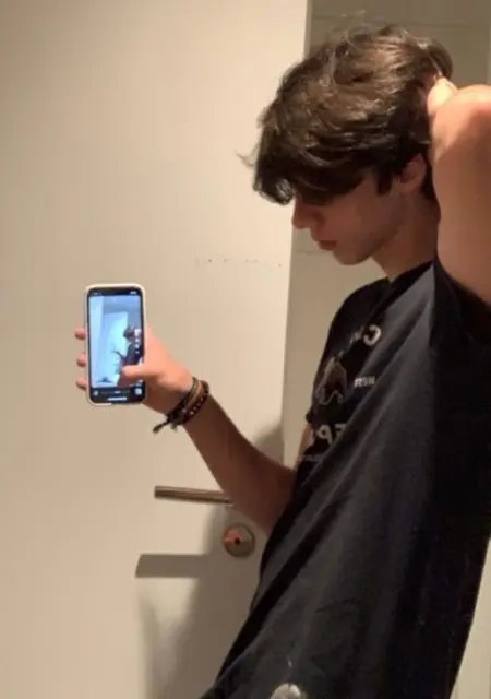 Я Sabex, 24, из Кутаиси, ищу знакомство для вирта