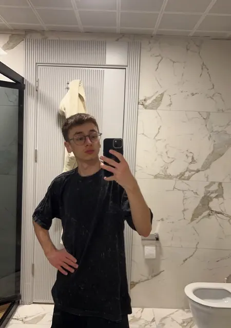 Burakki из Болы, ищу на сайте дружбу