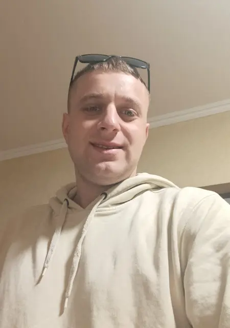 Benchyk з Дніпра, мені 28 років, познайомлюсь для відкриті стосунки