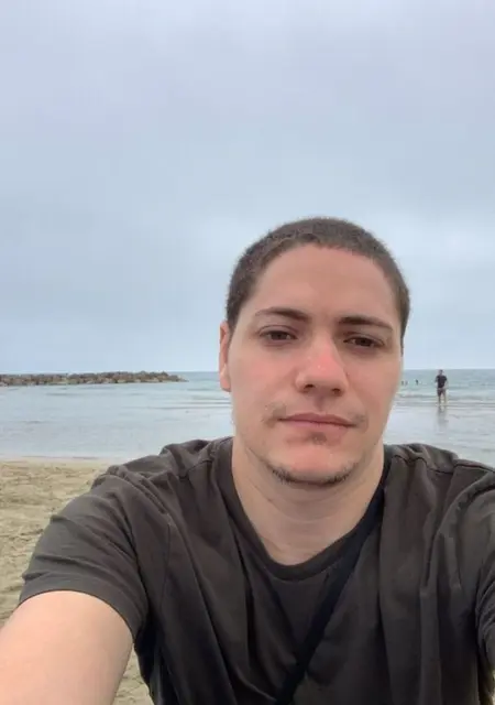 Max из Парижа