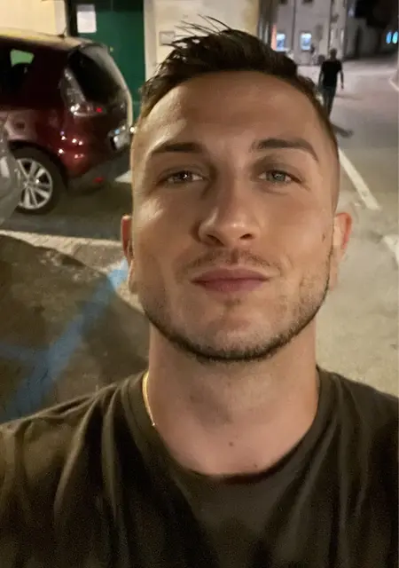 Francesco из Венеции, ищу на сайте знакомства без обязательств