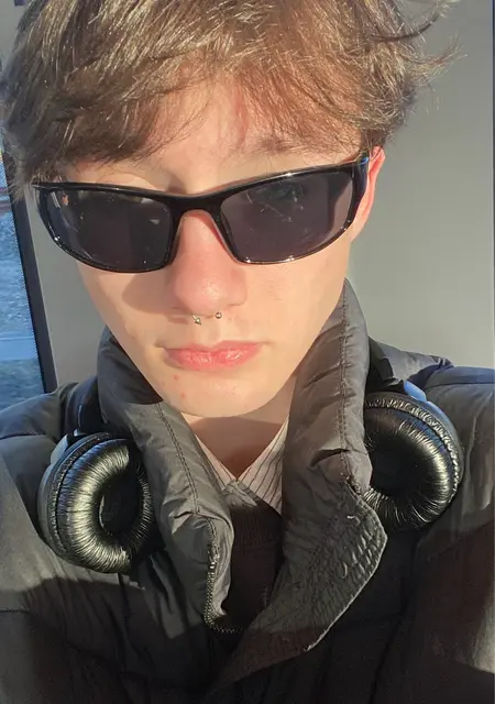 Я Artur, 18, знакомлюсь без обязательств в Магдебурге