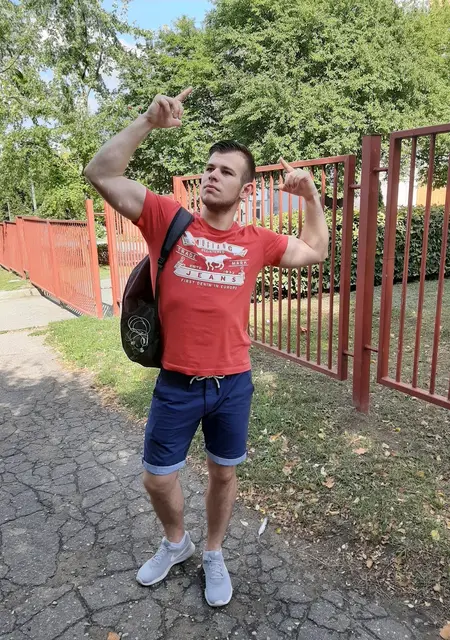 Вячеслав из Гродно, ищу на сайте знакомства на одну ночь