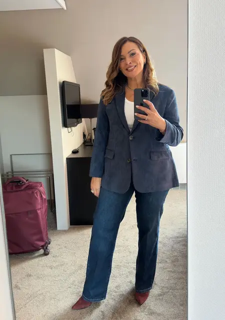 Anne-Marie из Парижа, ищу на сайте постоянные отношения