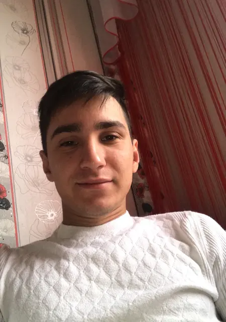 Радик из Парижа, ищу на сайте знакомства на одну ночь