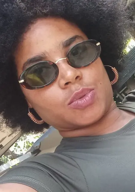 Karolina из Еревана, ищу на сайте знакомства на одну ночь