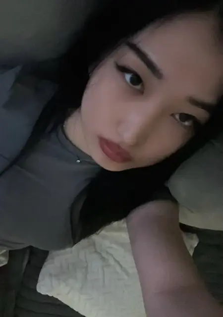 Я Аяжан, 19, знакомлюсь на одну ночь в Шымкенте