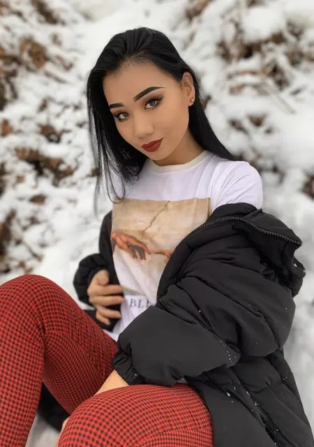 Мина из Астаны, ищу на сайте вирта