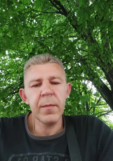 Алексей з Києва, шукаю на сайті вірт