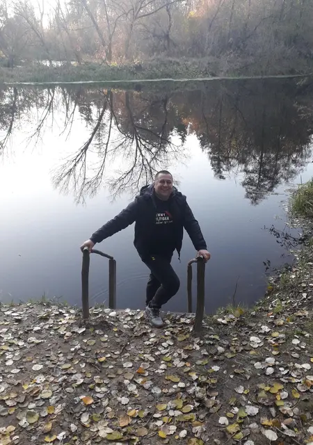 Я Тарас, 46, знакомлюсь на одну ночь в Охтирка