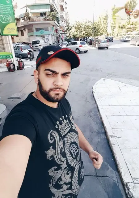 Giorgws из Афин