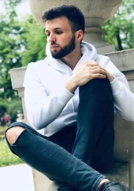 Vlad з Івано-Франківська, шукаю на сайті знайомства на одну ніч