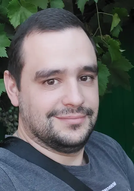 Я Владимир, 35 років, знайомлюсь без зобов'язань у Миколаєві