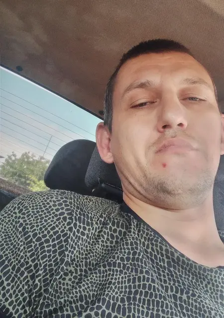 Я Андрей, 40 років з Одеси, шукаю знайомство для дружби