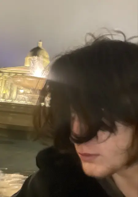 Egor из Ньюпорт, мне 26, познакомлюсь без обязательств