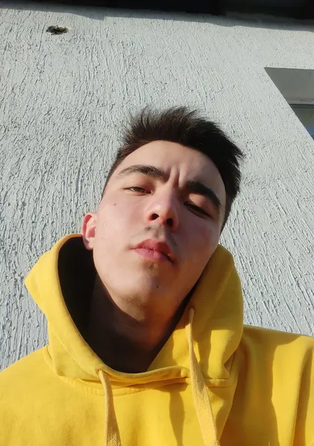 Нурсултан из Павлодара, ищу на сайте приятное времяпровождение