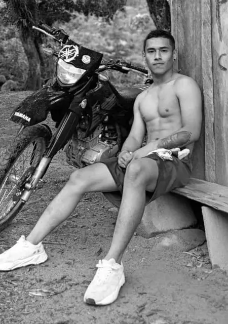 Diego de Madrid, tengo 34 años, listo para conocer