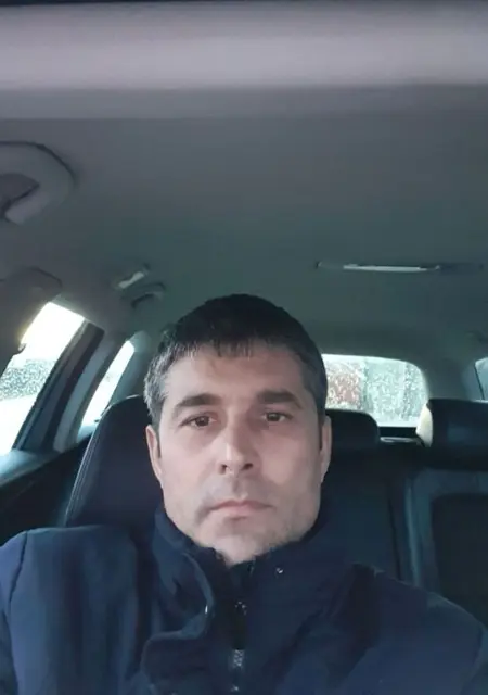 Я Costel, 44, из Бухареста, ищу знакомство