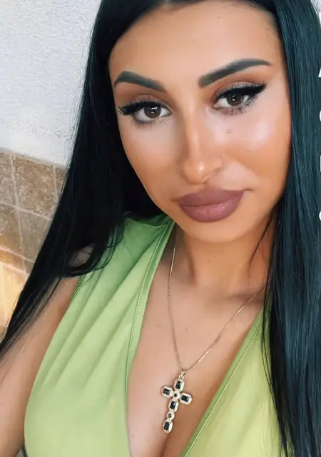 Я Maria, 29, из Генуи, ищу знакомство для совместных путешествий