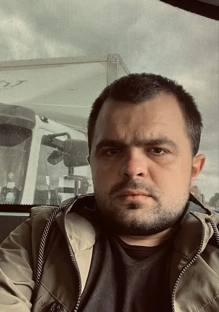 Я Dmytro, 28, знакомлюсь без обязательств в Познани