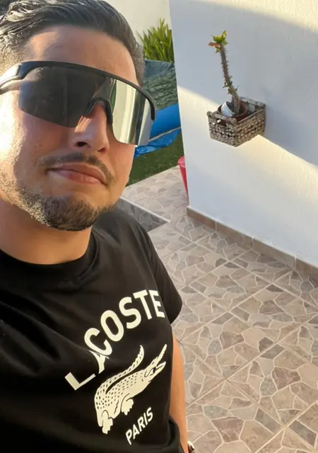 Soy Raul, 37 años de Las Palmas de Gran Canaria, busco conocer gente para lío de una noche