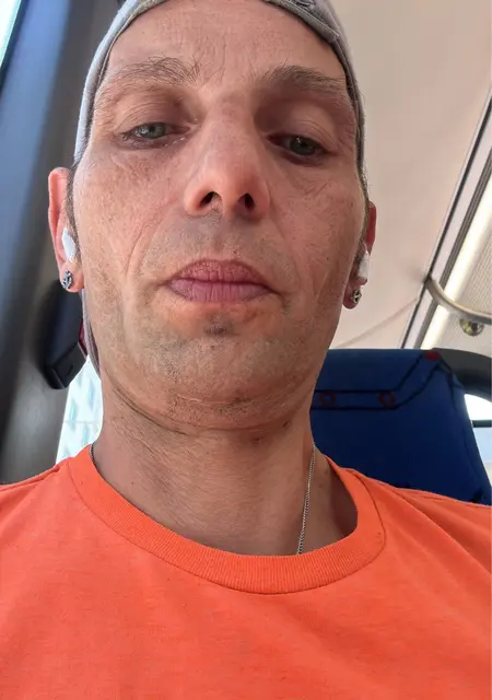 Я Alessandro, 46, знакомлюсь без обязательств в Болонье