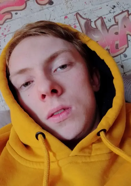 Я Владимир, 22, из Горок, ищу знакомства без обязательств