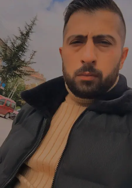 Huseyin из Анкары, ищу на сайте открытые отношения