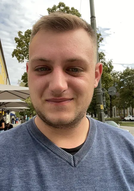 Felix из Мюнхена, мне 24, познакомлюсь на одну ночь