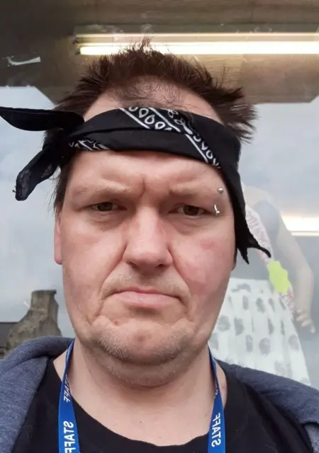 Milo из Лондона, мне 45, познакомлюсь